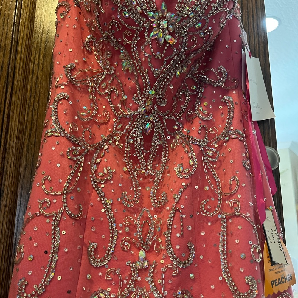 NWT! Stunningly beautiful Morilee mermaid style formal gown! - Picture 8 of 8